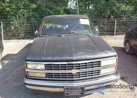 1993 Chevrolet Gmt-400 C1500 из США, поврежденный, VIN 1GCEC14K4PE127636